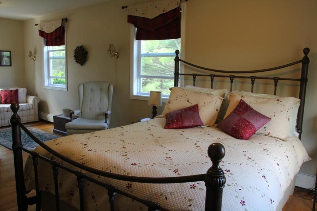 טרורו Tulips And Thistle B&B חדר תמונה